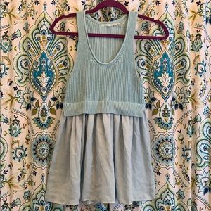 Very light sweater/shirt size extra small